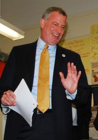 Mayor de Blasio visiting a public high school